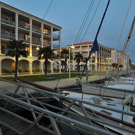 Residences De Bougainville