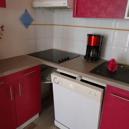 Residences De Bougainville 2* ロシュフォール