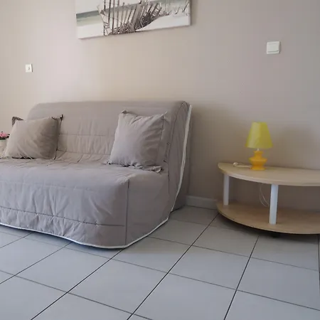 Residences De Bougainville 2* Rochefort (Charente-Maritime)