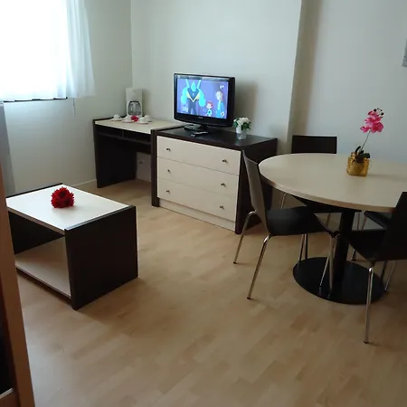 ホテル Residences De Bougainville ロシュフォール