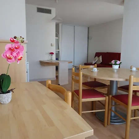 Residences De Bougainville Hotell 2*