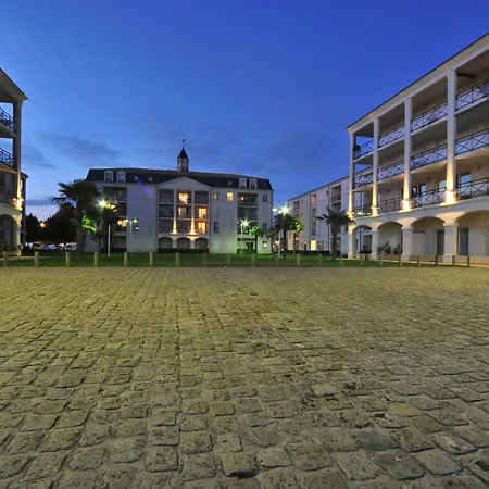 Residences De Bougainville Hotell Rochefort (Charente-Maritime)