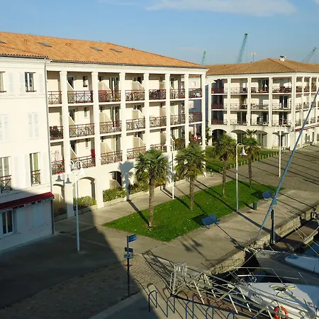 Residences De Bougainville 2* ロシュフォール