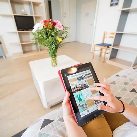 Residences De Bougainville 2*