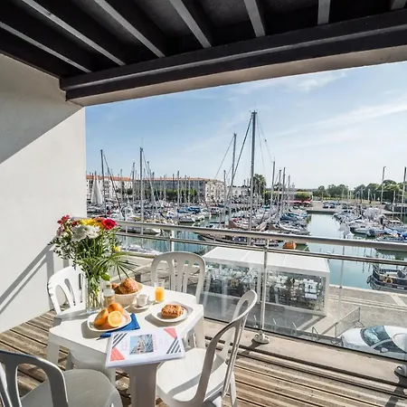 Residences De Bougainville 2*